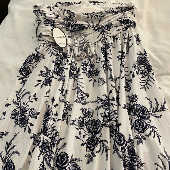 Soma maxi dress, NWT, size small - Picture 2 of 4